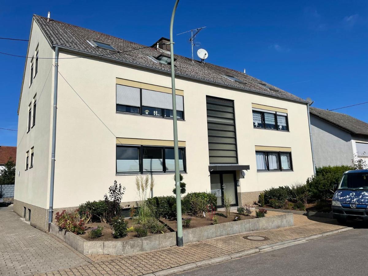 Saarland Appartements Wadgassen Exterior photo